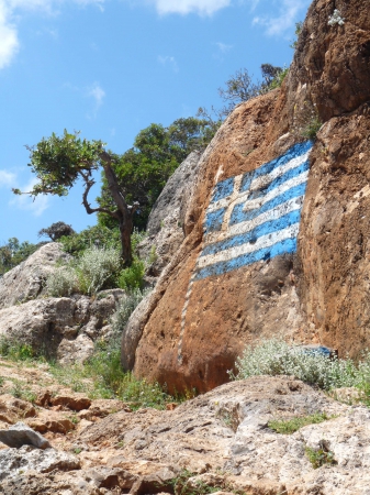 drapeau crétois en chemin