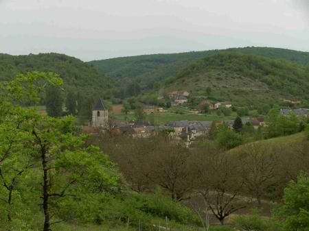 Paysage et noyers du Lot